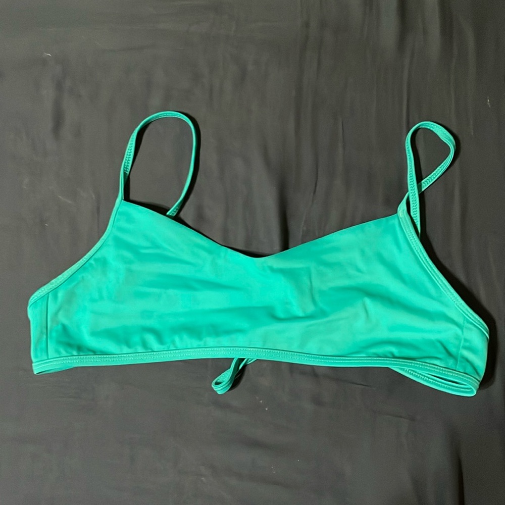 Jolyn surf top